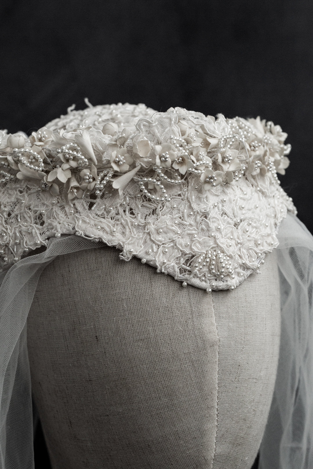Vintage-Inspired Embroidered Bridal Cap with Veil