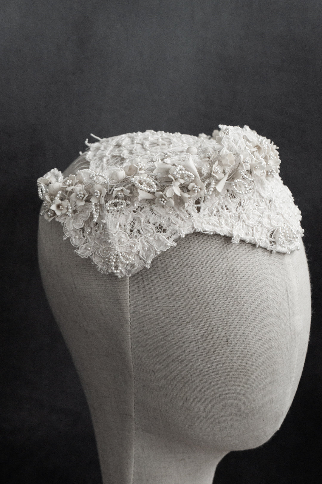 Vintage-Inspired Embroidered Bridal Cap with Veil