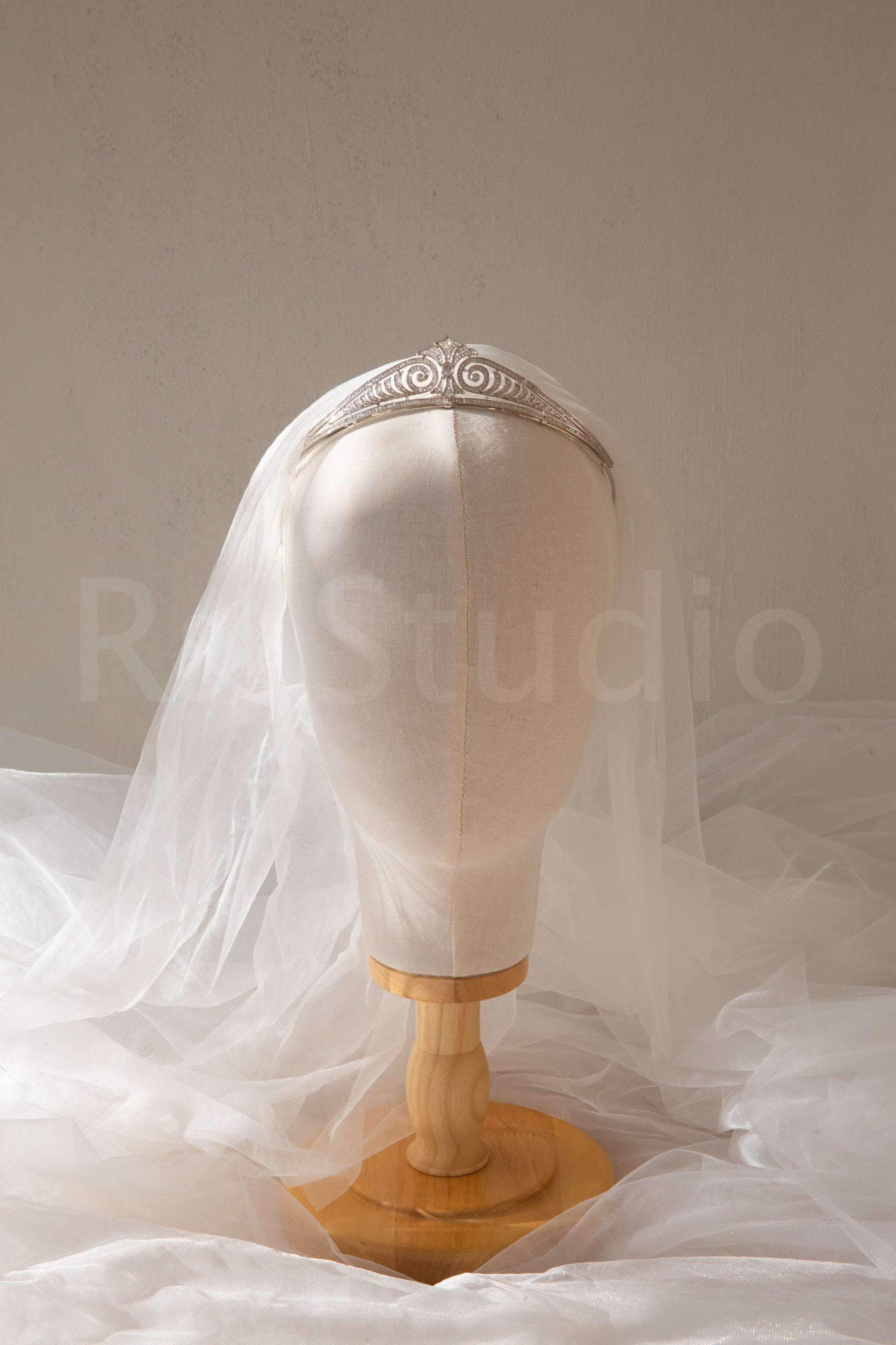 Vintage Scroll Crystal Tiara – Platinum Plated Bridal Crown with Cubic Zirconia for Wedding or Prom