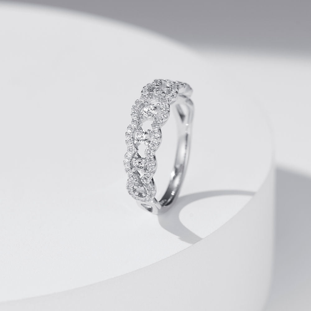 Sterling Silver Vintage Style Zirconia Band Ring for Women