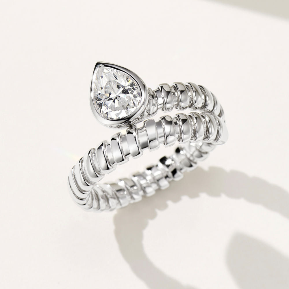 925 Sterling Silver Spiral Ring with 1.25 Carat Pear-Shaped Zircon