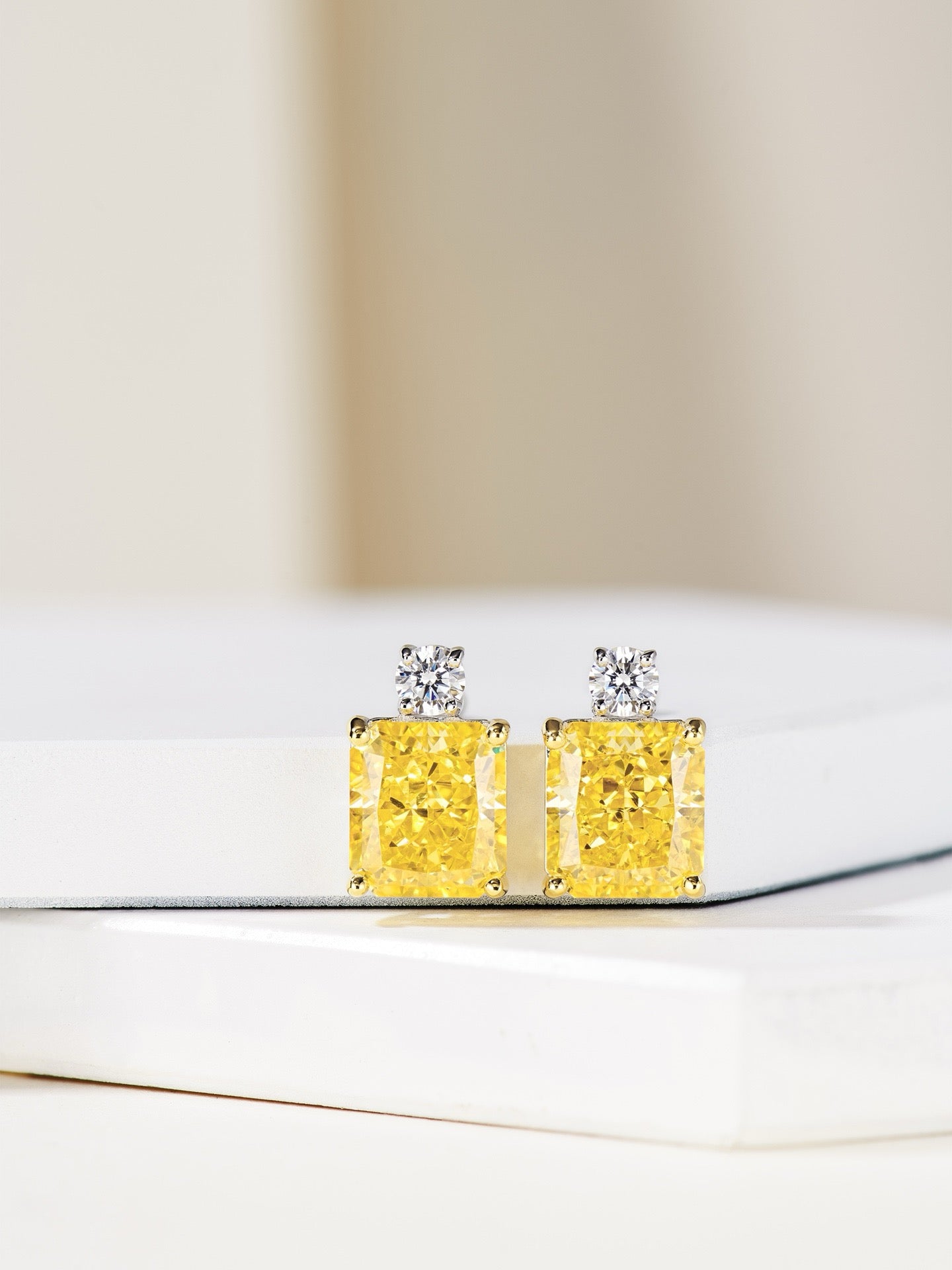 5CT Zircon Jewelry Set – Necklace & Stud Earrings in 18K White Gold-Plated Silver