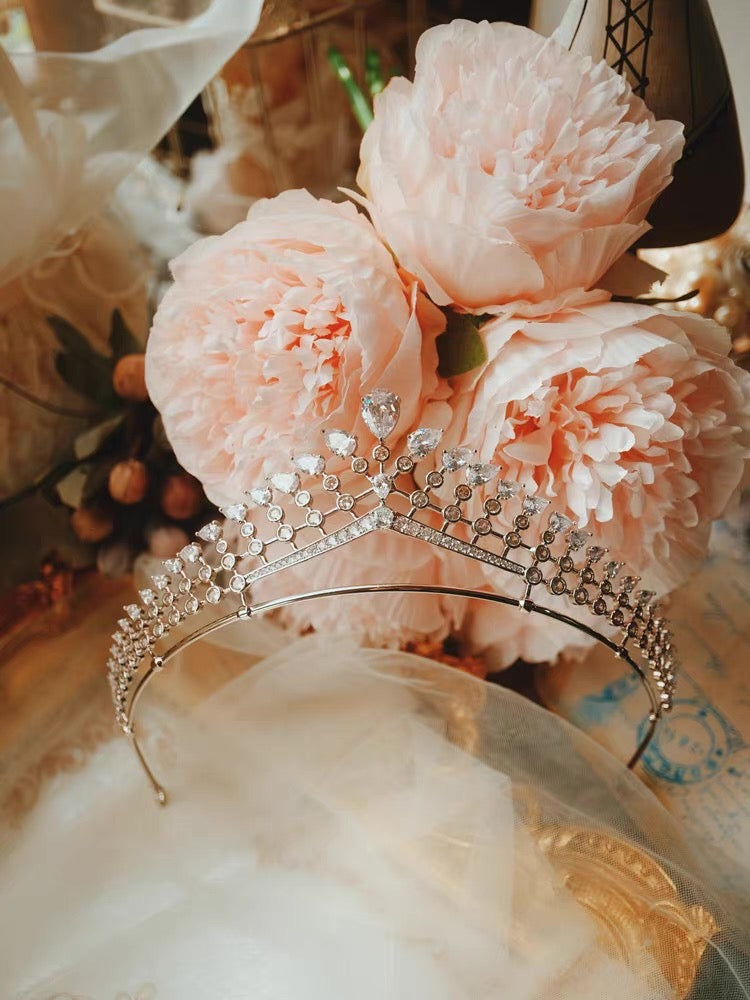 Regal Crystal Bridal Tiara – Elegant Wedding Crown for Brides