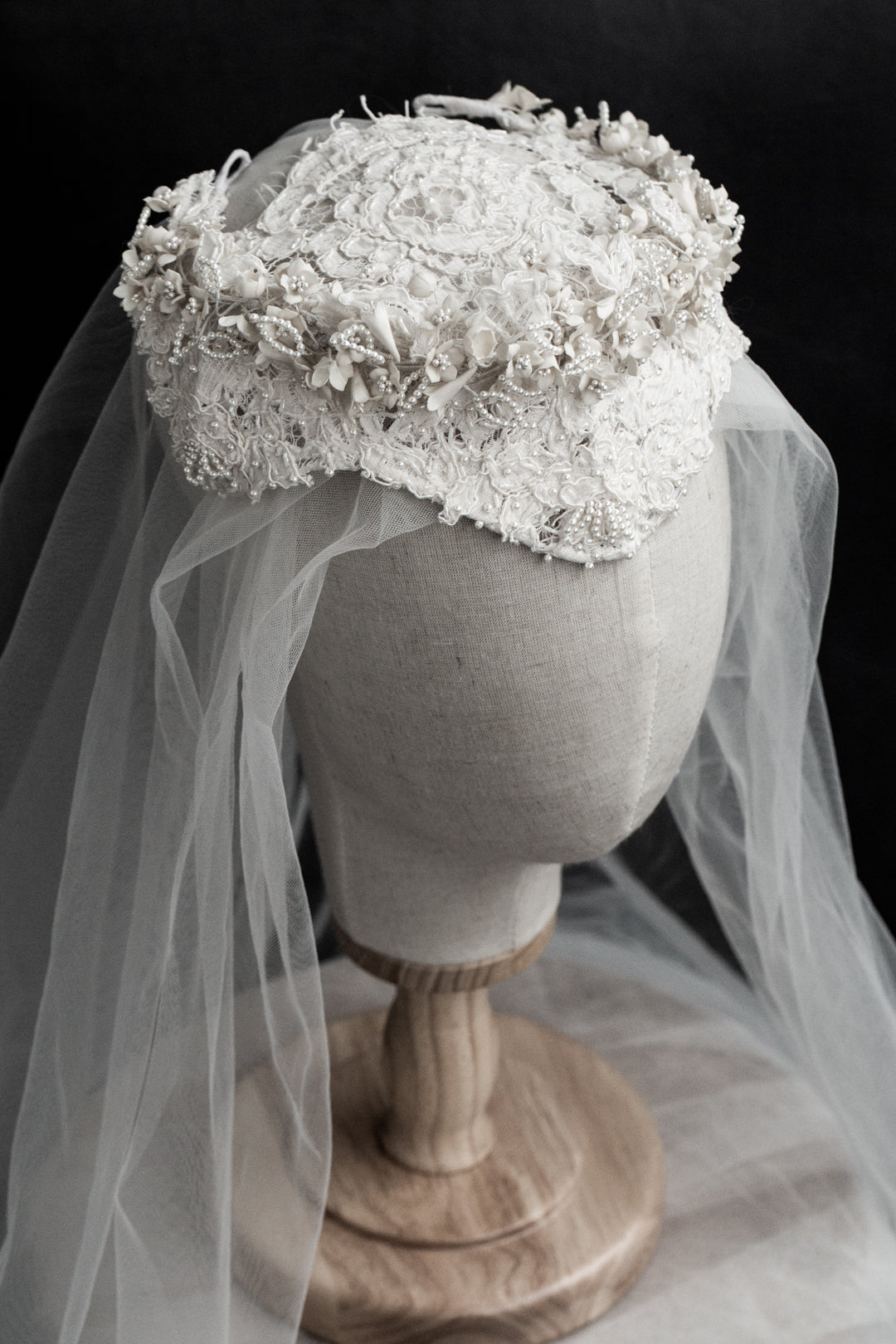 Vintage-Inspired Embroidered Bridal Cap with Veil
