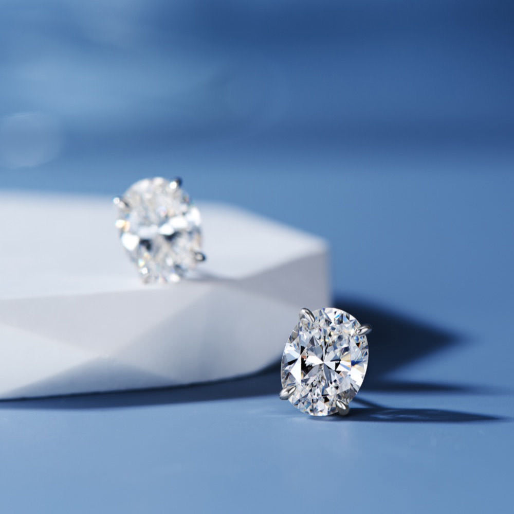 2CT Oval-Cut Zircon Stud Earrings – S925 Sterling Silver, Hypoallergenic
