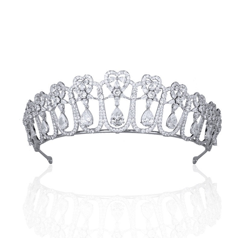 Heart and Teardrop Zirconia Tiara – Silver-Plated Crown for Weddings & Pageants