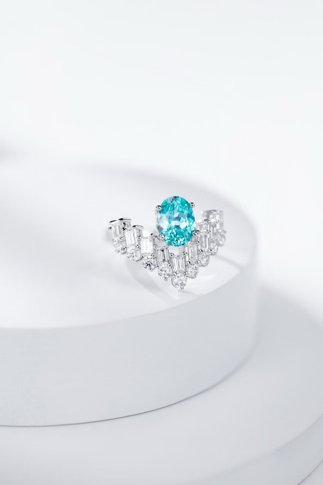 Exquisite Neon Blue Paraiba Ring with GRC Certification