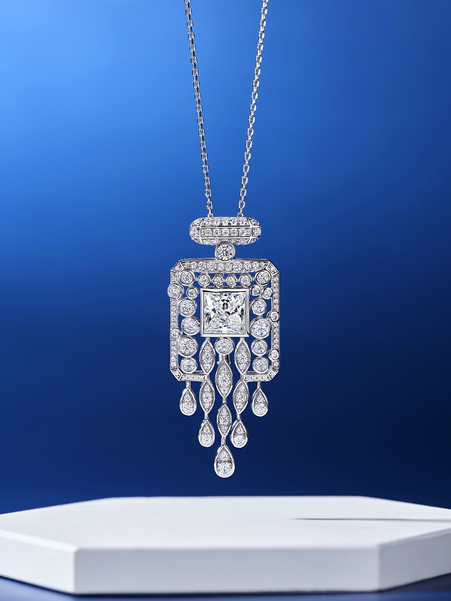 Exquisite 4CT Zircon Convertible Necklace & Brooch