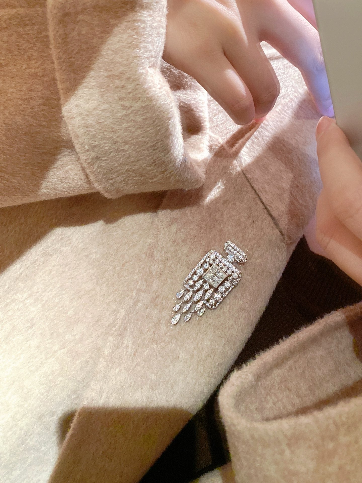Exquisite 4CT Zircon Convertible Necklace & Brooch
