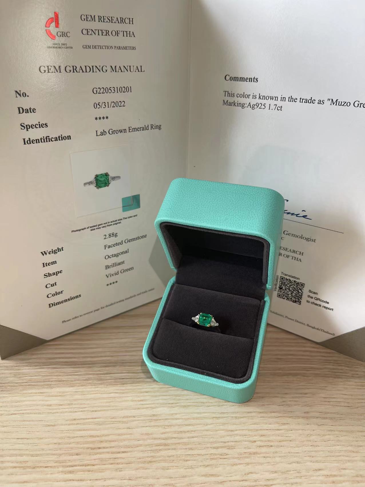 1.5CT Lab-Created Colombian Emerald Ring – Vivid Green, S925, 18K White Gold Plated